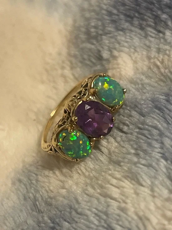Vintage 10K Gold Opal and Amethyst  Ring size 7 - Picture 12 of 13